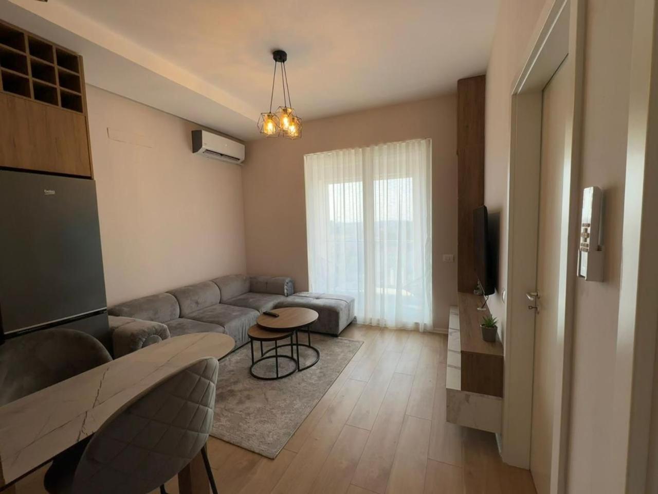Center Boulevard Appartamento Tirana